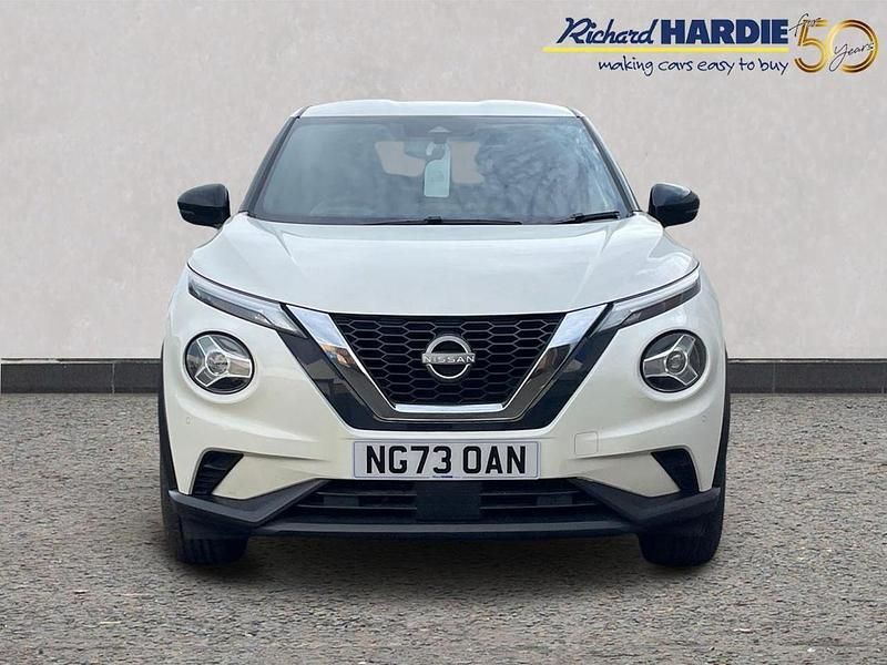 Used Nissan Juke N-Connecta 112 HP (82 kW) 2023 White SUV