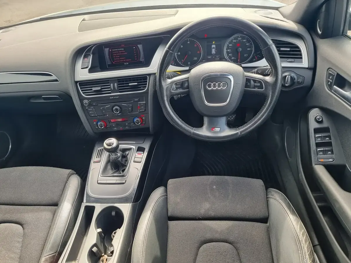 Used Audi A4 Black Edition 175 HP (128 kW) 2012 Grey Estate