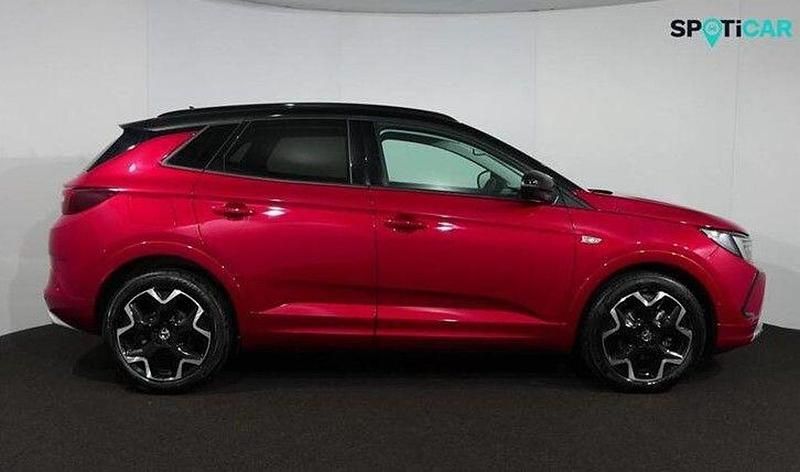 Red Used 2024 Vauxhall Grandland X Ultimate SUV | £19,795 (Fair price) - Image 1/4