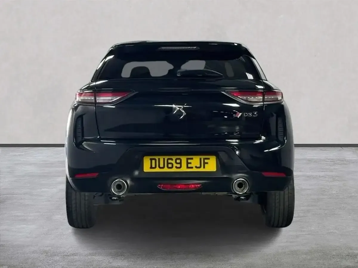 Used DS Automobiles DS3 Performance 155 HP (114 kW) 2019 Black MPV