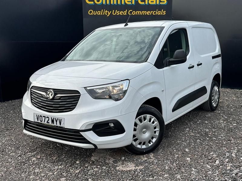 Used Vauxhall Combo Sportive 130 HP (95 kW) 2022 White MPV