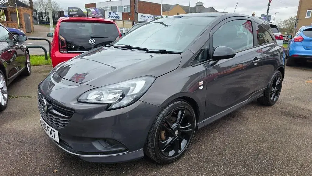 Used Vauxhall Corsa Edition 90 HP (66 kW) 2017 Grey Hatchback