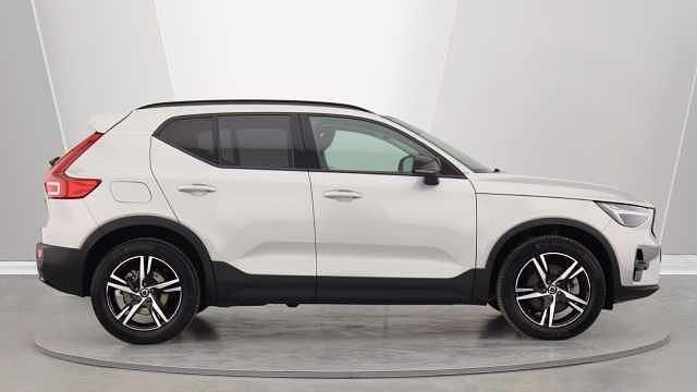 Used Volvo XC40 Plus 197 HP (144 kW) 2023 SUV