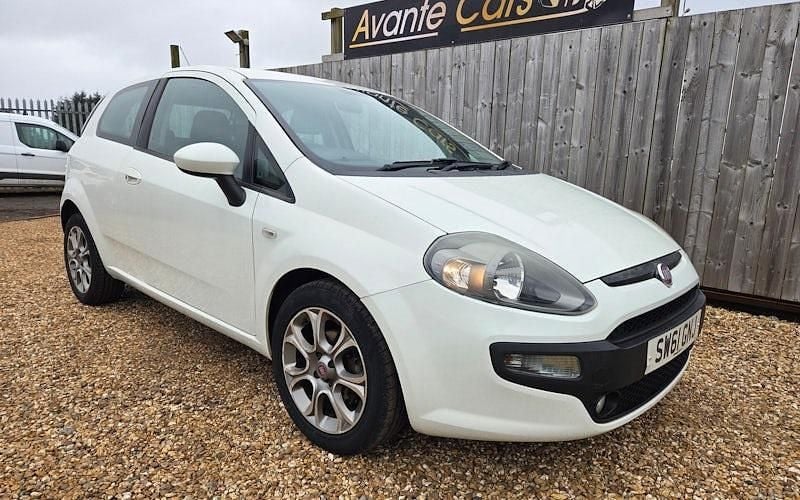 Usado Fiat Punto 77 HP (56 kW) 2012 Citadino