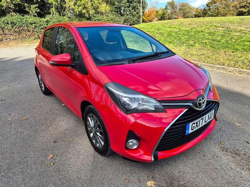 Red Used 2017 Toyota Yaris Hatchback | £7,795 (Fair price) - Image 1/4