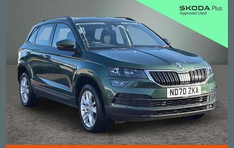 Used Skoda Karoq SE Technology 150 HP (110 kW) 2021 Emerald green metallic SUV