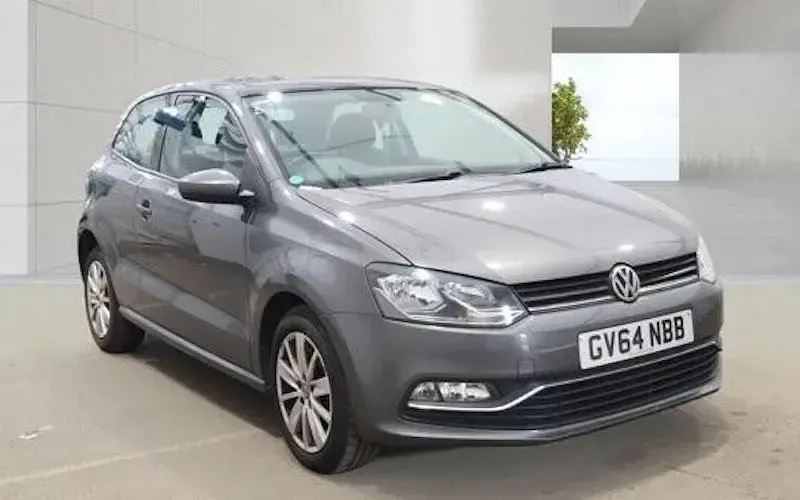 Used VW Polo SE 90 HP (66 kW) 2015 Hatchback