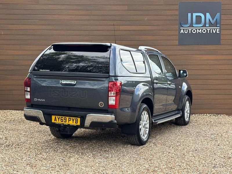 Usado Isuzu D-Max 2019 Cinzento Pickup