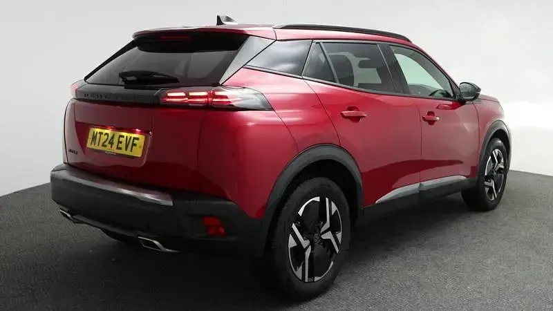 Used Peugeot 2008 Allure 129 HP (94 kW) 2024 Red SUV
