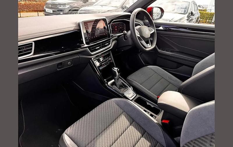 New VW T-Roc Cabriolet R-line 150 HP (110 kW) 2025 Red Cabriolet