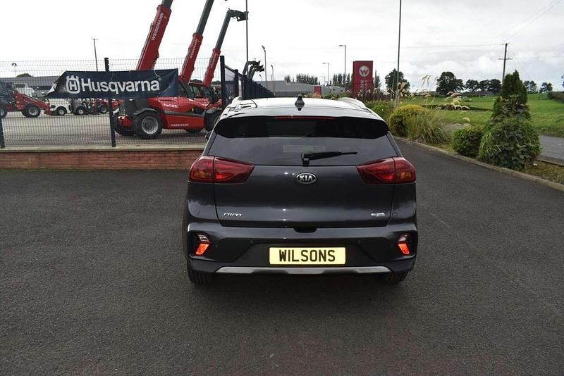 Used Kia Niro 139 HP (102 kW) 2020 Grey SUV