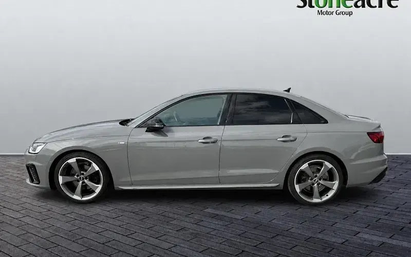 Used Audi A4 Black Edition 150 HP (110 kW) 2025 Grey Sedan