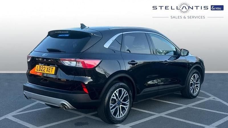 Used Ford Kuga Titanium 148 HP (108 kW) 2022 Black SUV