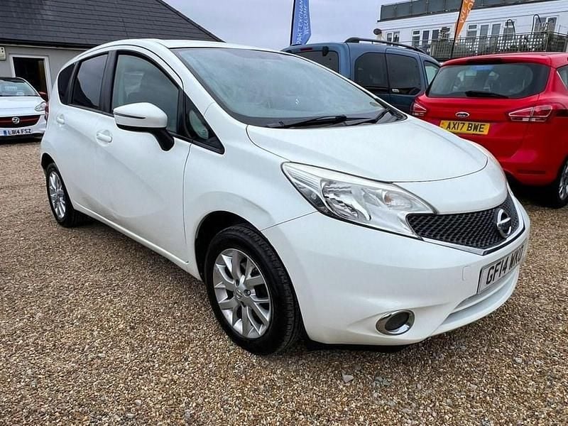 Used Nissan Note Acenta 80 HP (58 kW) 2014 White Hatchback