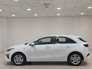 Używany Kia Ceed 2020 Biały Hatchback