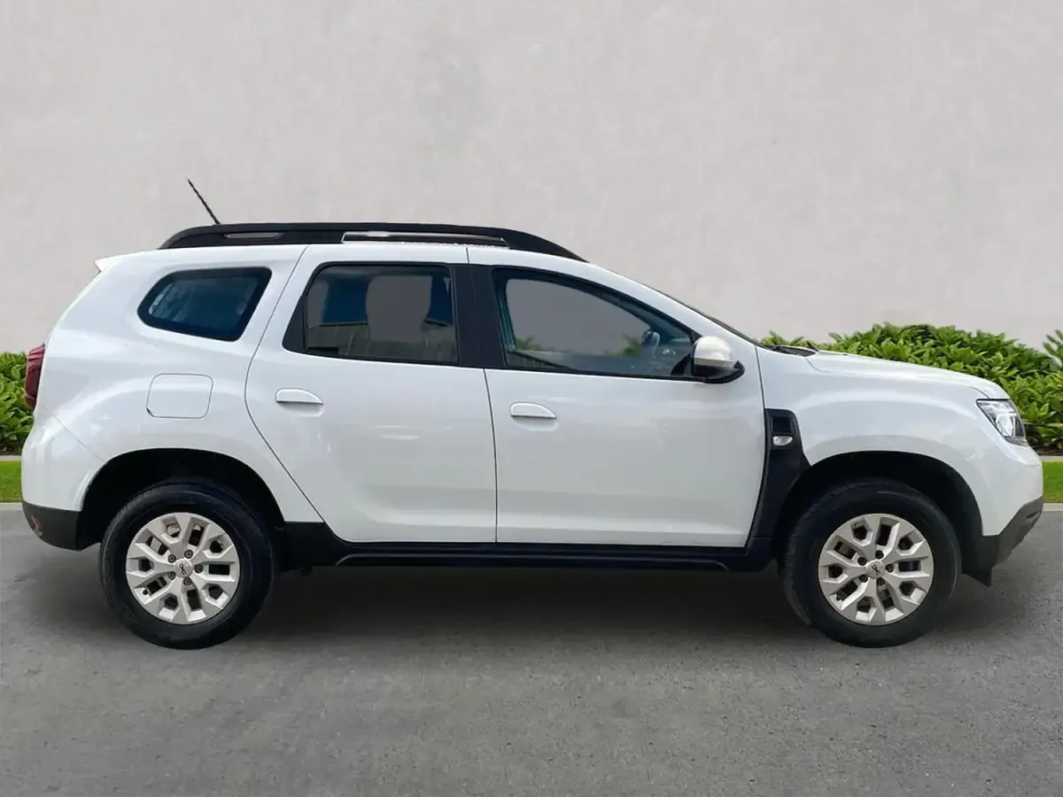 Begagnad Dacia Duster Expression 90 HK (66 kW) 2024 Vit SUV