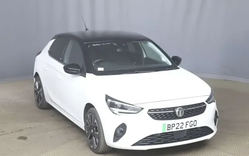 Used Vauxhall Corsa-e Elite 100 kW (136 HP) 2022 Hatchback