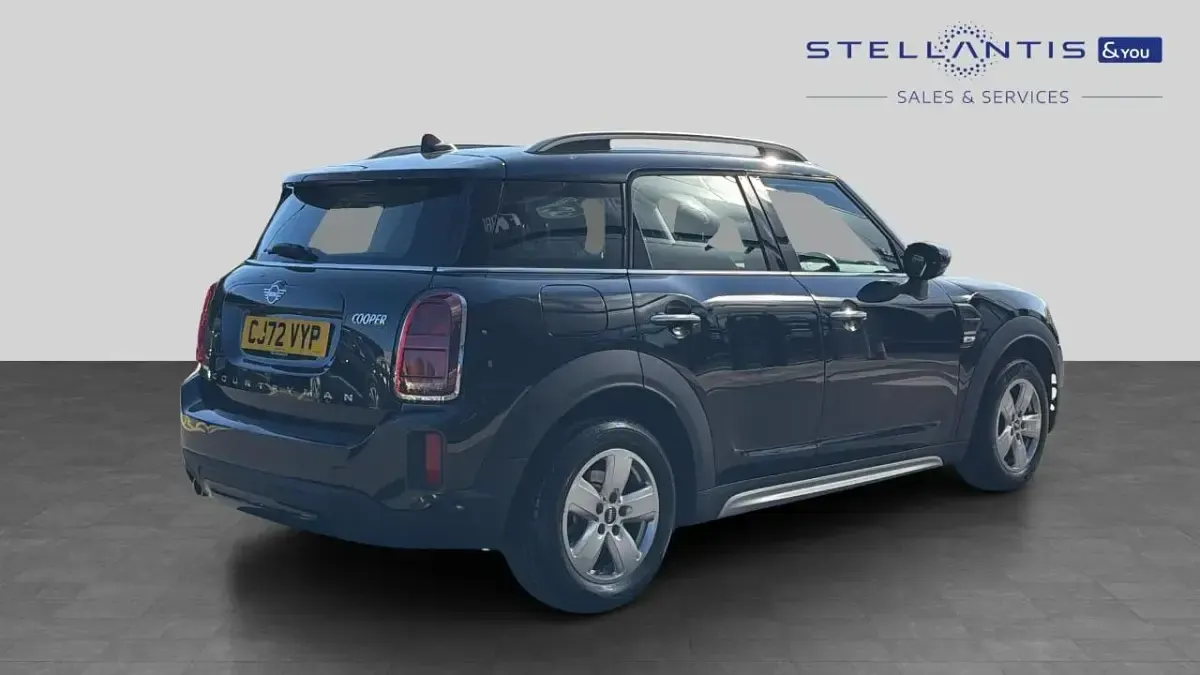 Used Mini Cooper Countryman Classic 134 HP (98 kW) 2022 Blue SUV