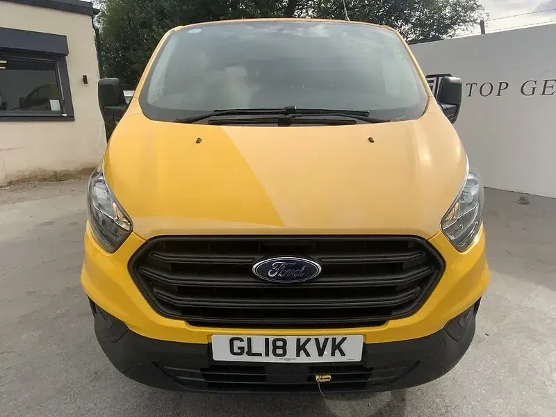 Used Ford Transit Custom 130 HP (95 kW) 2018 Yellow Van