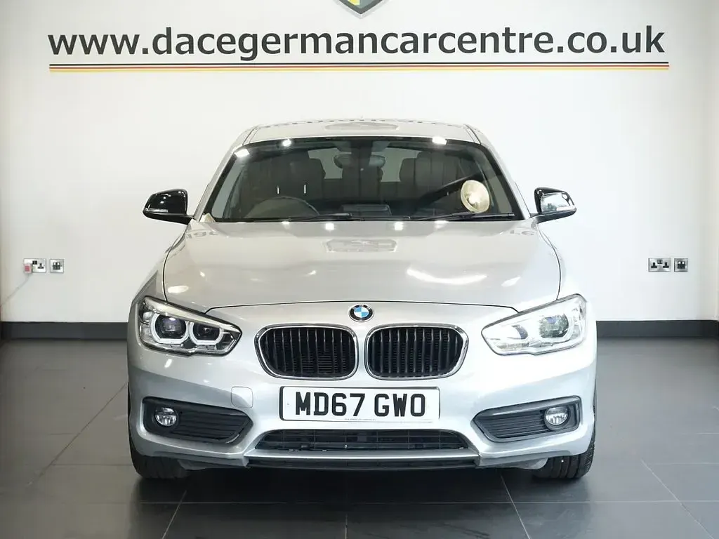Used BMW 116 Comfort Edition 116 HP (85 kW) 2018 Silver Hatchback