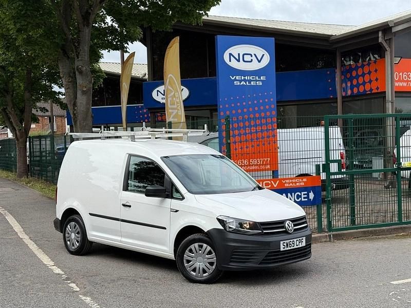 White Used 2020 VW Caddy Startline MPV | £8,490 (Super price) - Image 1/4