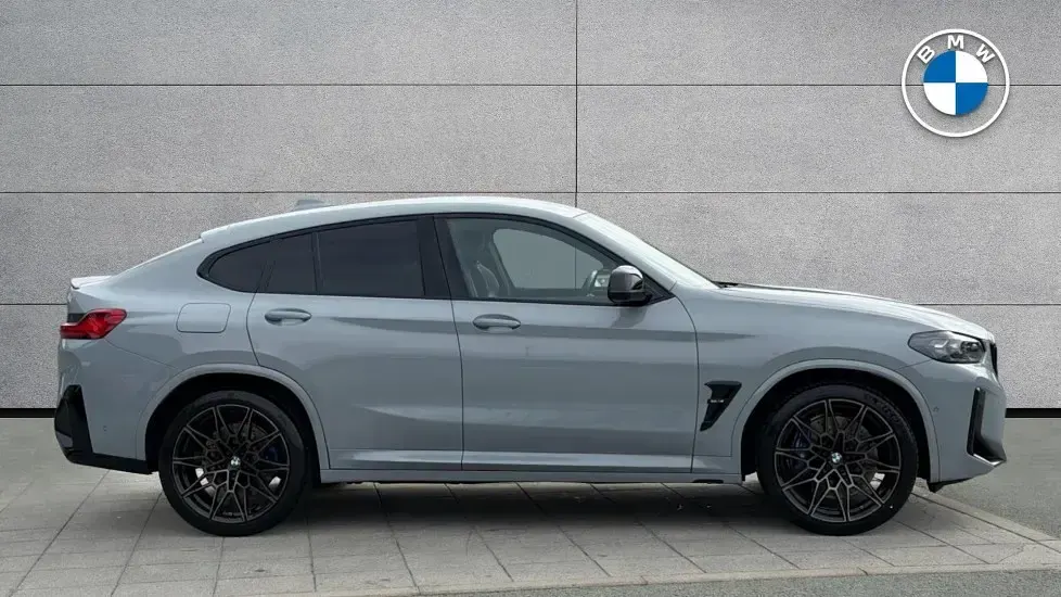 Usado BMW X4 M Competition Edition 503 HP (369 kW) 2023 Cinzento SUV