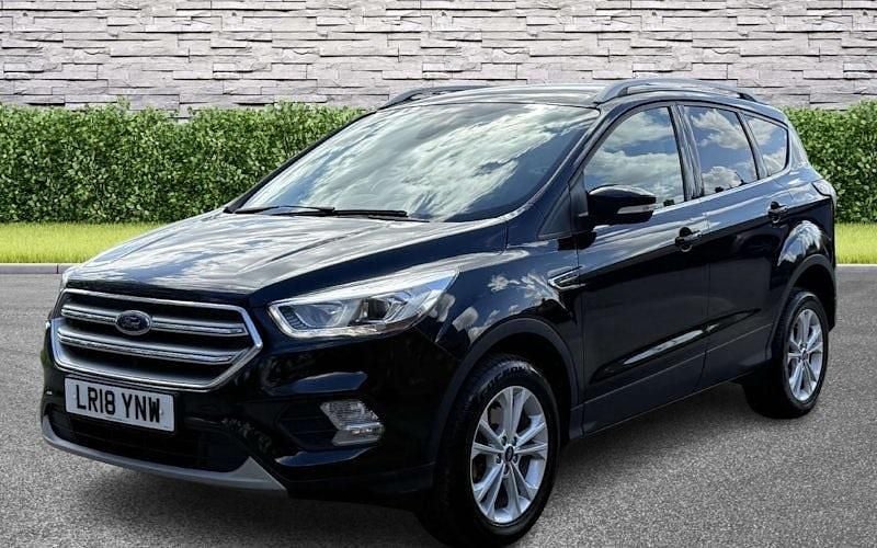 Begagnad Ford Kuga Titanium 120 HK (88 kW) 2018 Svart SUV
