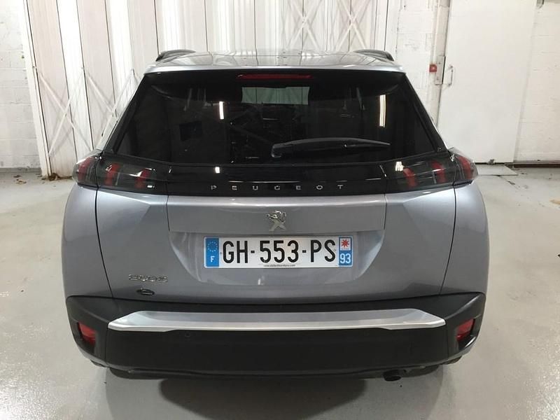 Used Peugeot 2008 Style 101 HP (74 kW) 2022 Grey SUV