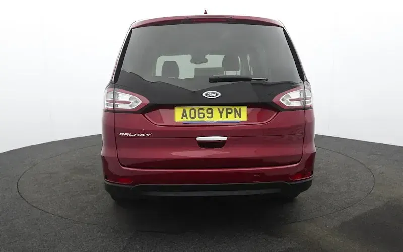 Used Ford Galaxy Titanium 150 HP (110 kW) 2020 Red MPV