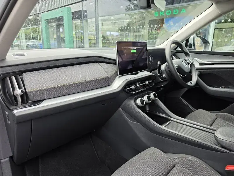Used Skoda Kodiaq SE 150 HP (110 kW) 2024 Silver SUV