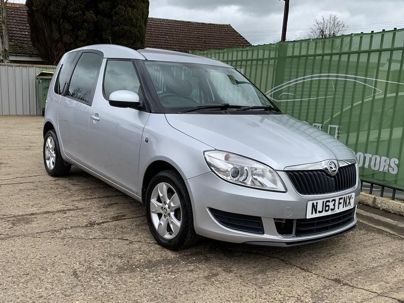 Used Skoda Roomster SE 105 HP (77 kW) 2013 Silver MPV