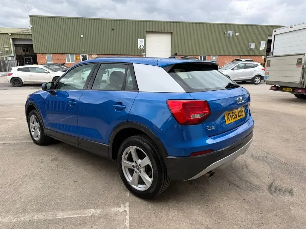 Used Audi Q2 Sport 116 HP (85 kW) 2019 Blue SUV