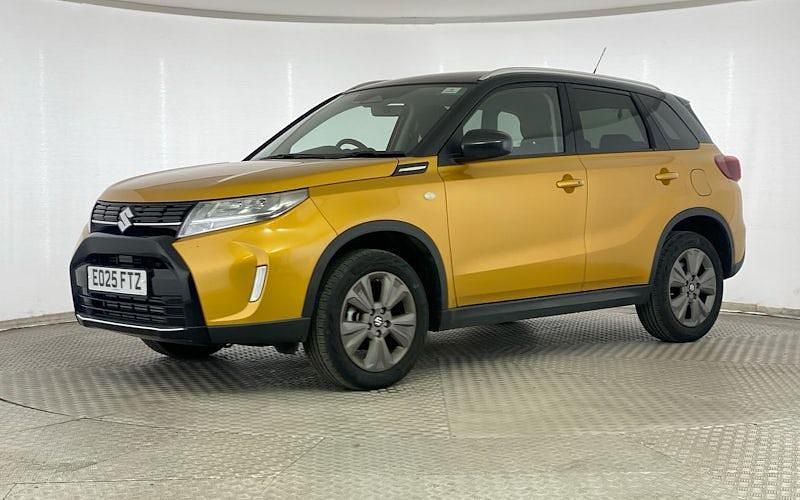 Used Suzuki Vitara 129 HP (94 kW) 2025 Yellow SUV