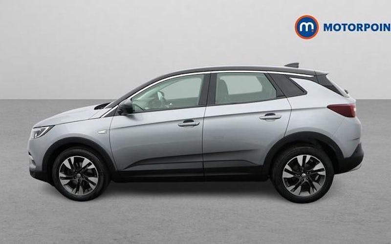 Used Vauxhall Grandland X Sport 131 HP (96 kW) 2019 Grey SUV