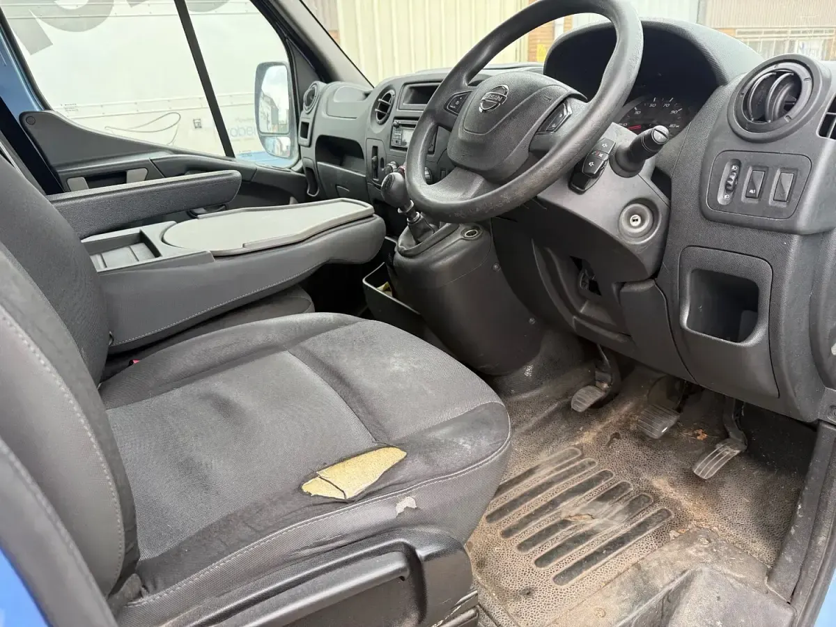 Gebraucht Nissan NV400 SE 130 PS (95 kW) 2019 Blau Van