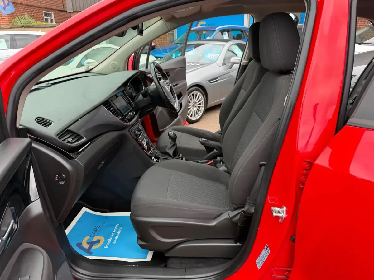 Second-hand Vauxhall Mokka X Active 140 CP (102 kW) 2018 Roșu SUV