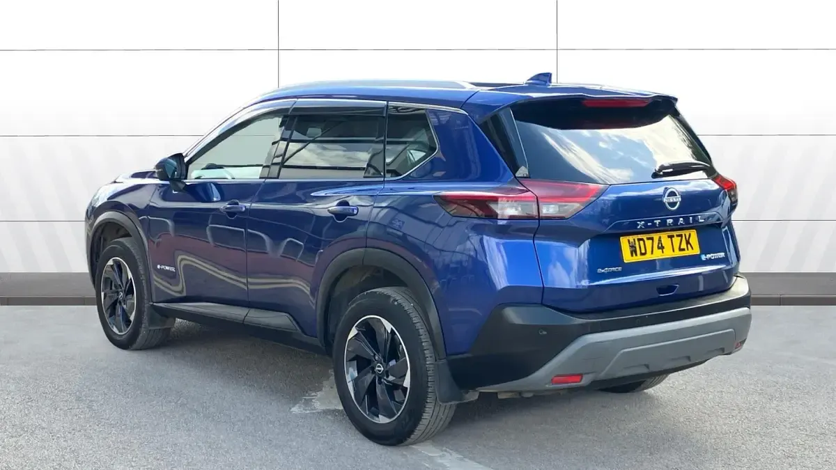 Used Nissan X-Trail N-Connecta 213 HP (156 kW) 2024 Blue SUV