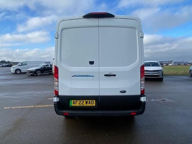 Used Ford Transit Trend 197 kW (269 HP) 2022 White Van