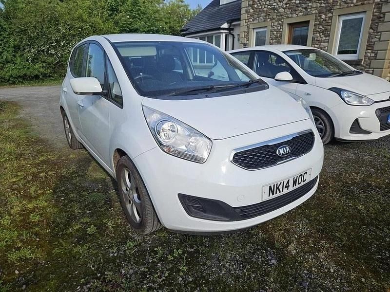 Used Kia Venga 2014 White Hatchback