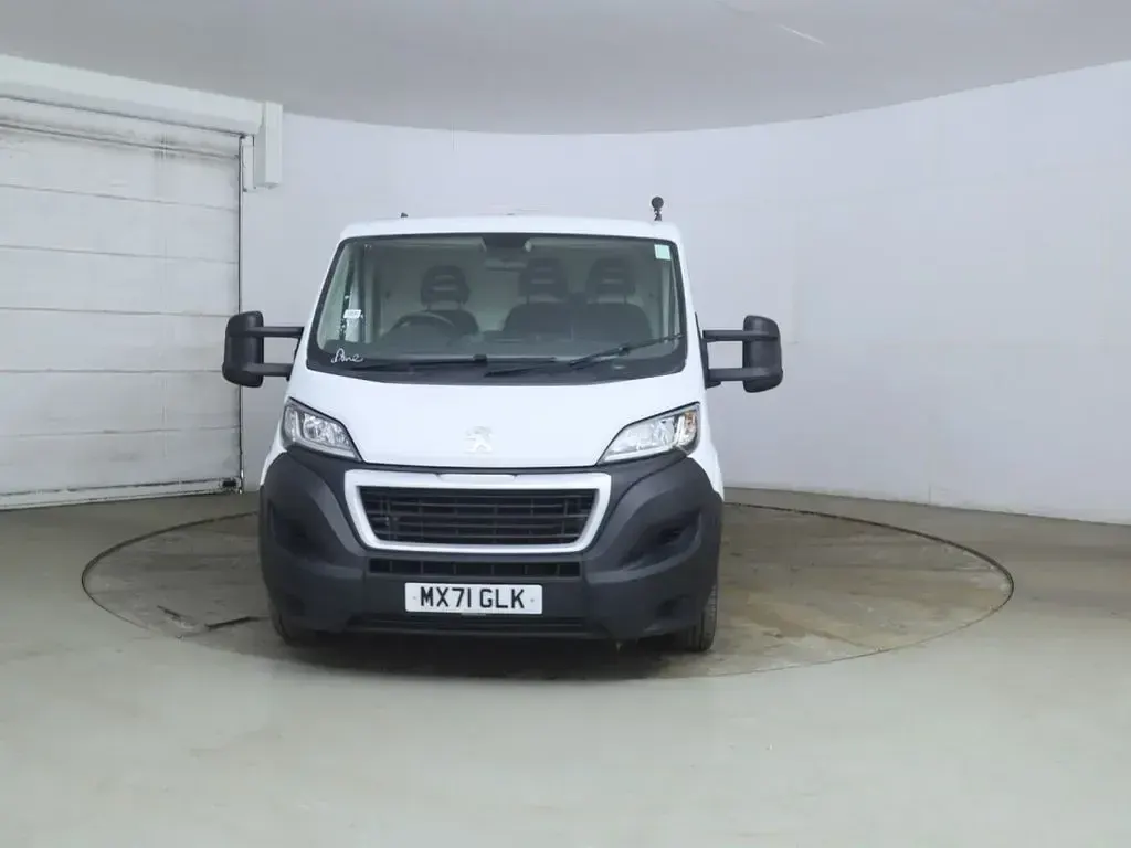 Used Peugeot Boxer Business-Line 2022 White Van