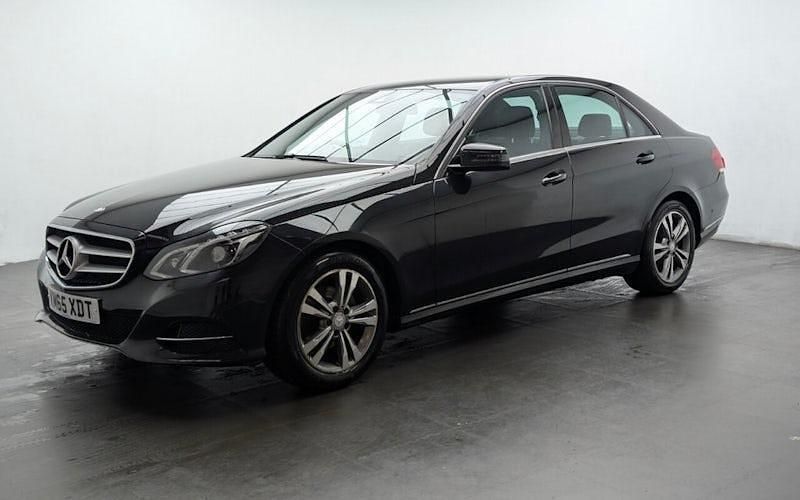Used Mercedes E220 SE 177 HP (130 kW) 2015 Black Sedan