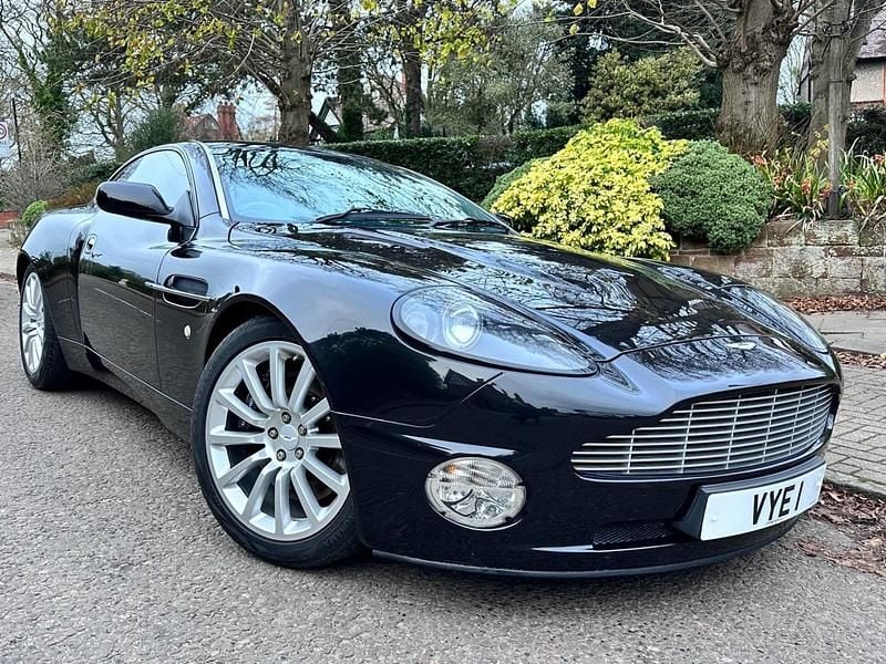 Black Used 2003 Aston Martin Vanquish Coupe | £52,995 - Image 1/4
