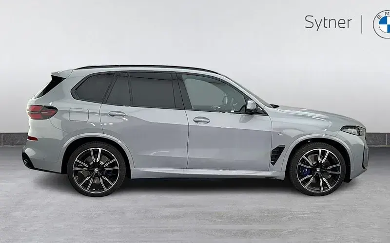 New BMW X5 M Sport 489 HP (359 kW) 2026 SUV