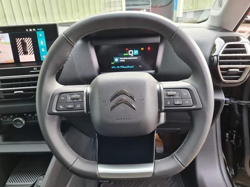 Used Citroën e-C4 114 kW (156 HP) 2024 Black Sedan