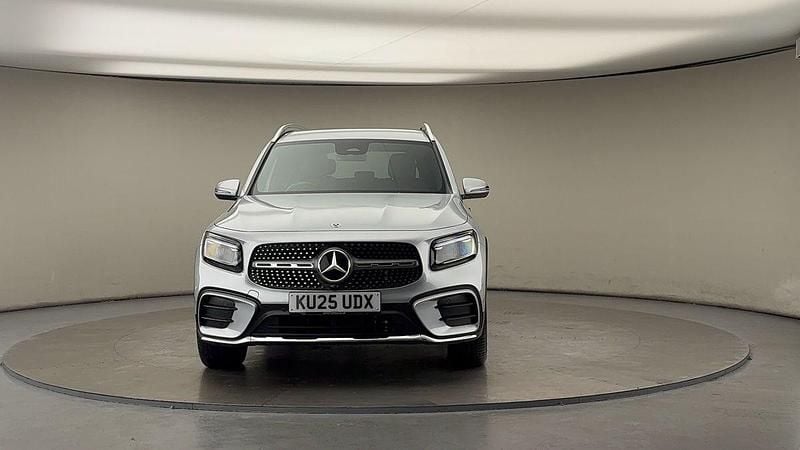 Used Mercedes GLB200 Executive 161 HP (118 kW) 2024 Hightech silver SUV