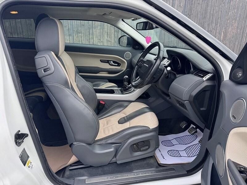 Used Land Rover Range Rover evoque Dynamic 150 HP (110 kW) 2015 White Coupe