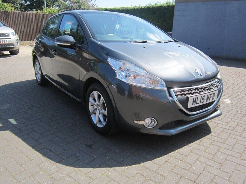 Grey Used 2015 Peugeot 208 Active Hatchback | £4,500 (Fair price) - Image 1/4