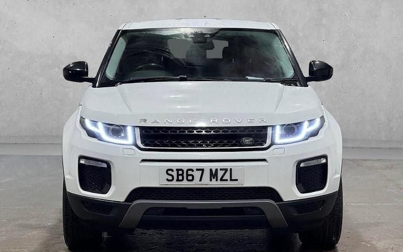 Used Land Rover Range Rover evoque SE 150 HP (110 kW) 2017 White SUV
