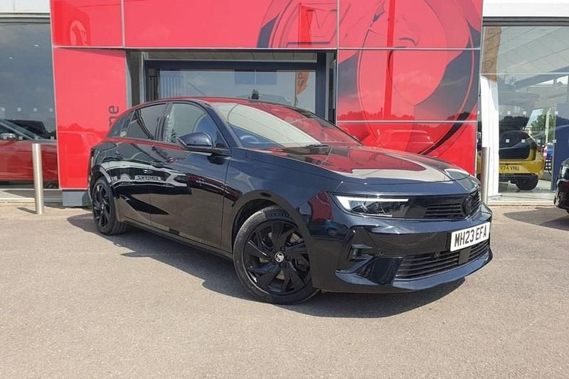 Used Vauxhall Astra S 178 HP (130 kW) 2023 Black Hatchback