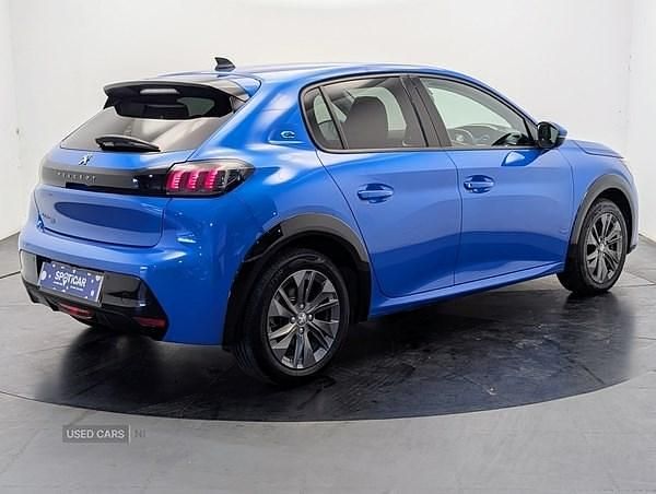 Used Peugeot e-208 Allure Premium 100 kW (136 HP) 2021 Blue Hatchback